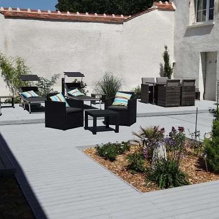 Bed and Breakfast Les Petites Tuileries Bray-sur-Seine Экстерьер фото